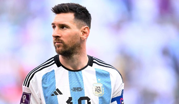 Lionel Messi - Huyền thoại bóng đá vĩ đại nhất mọi thời đại 1 messi
